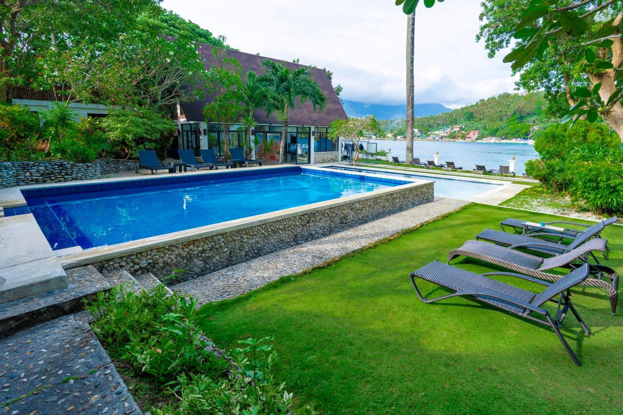 Casalay Boutique Villas & Dive Puerto Galera Exterior foto